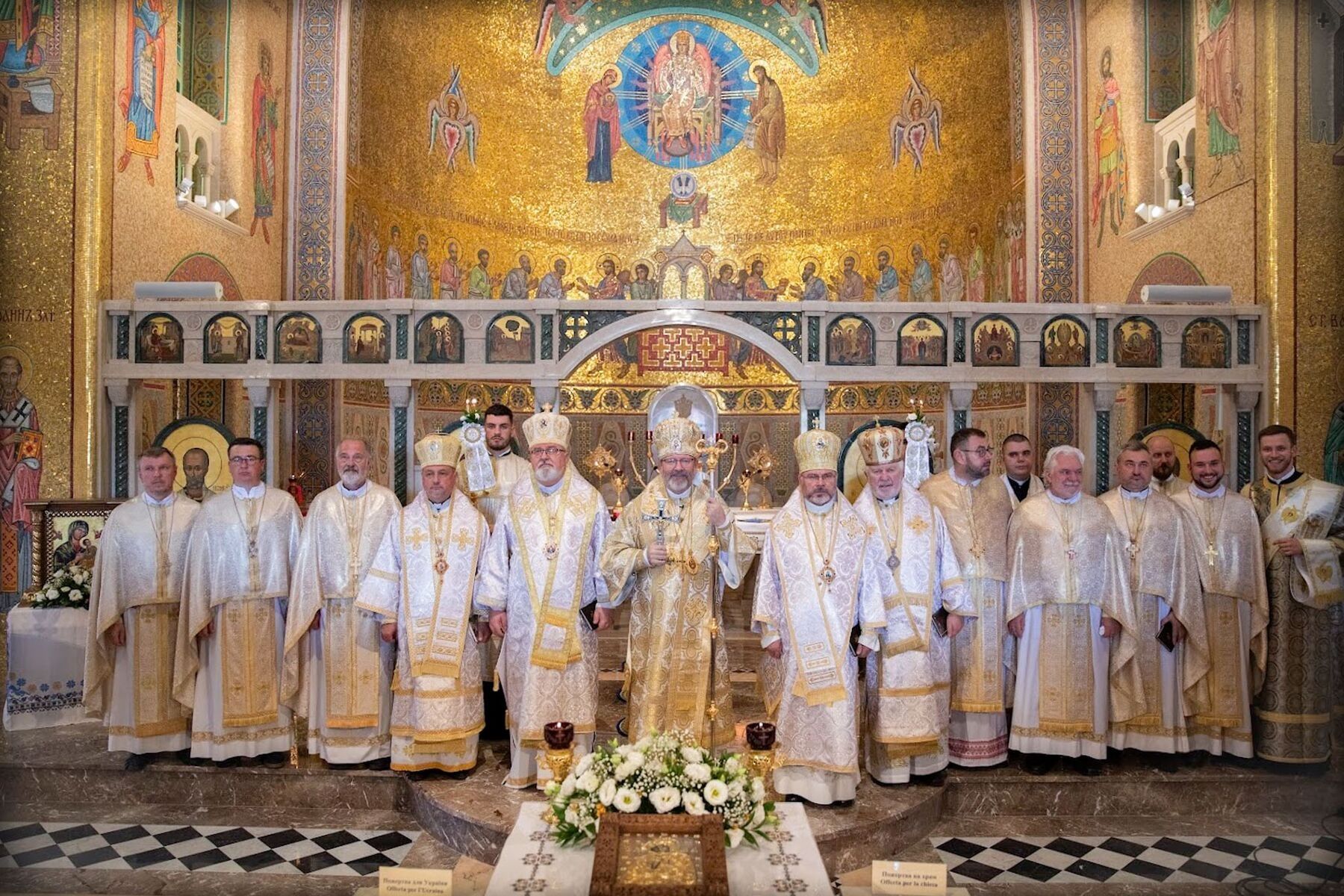 «Маріє, неустанно допомагай нам»: єпископи УГКЦ відвідали двадцять три українські громади в Італії