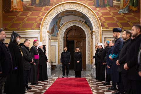 Глави Церков разом із державною владою України помолилися за жертв Голодомору