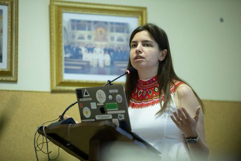 Психологічна напруга, ізоляція, гнів і потреба у сенсі: на Синоді обговорили ментальний стан українських родин у час війни
