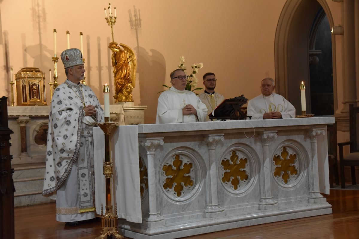 Church, Diplomats, and Lawmakers Join in Prayer for Ukraine at Capitol Hill Mass