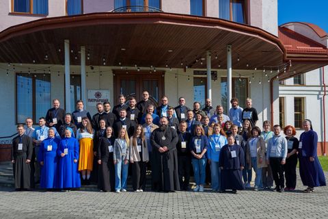 У Львові відбулася Школа для духовенства та мирян про захист неповнолітніх