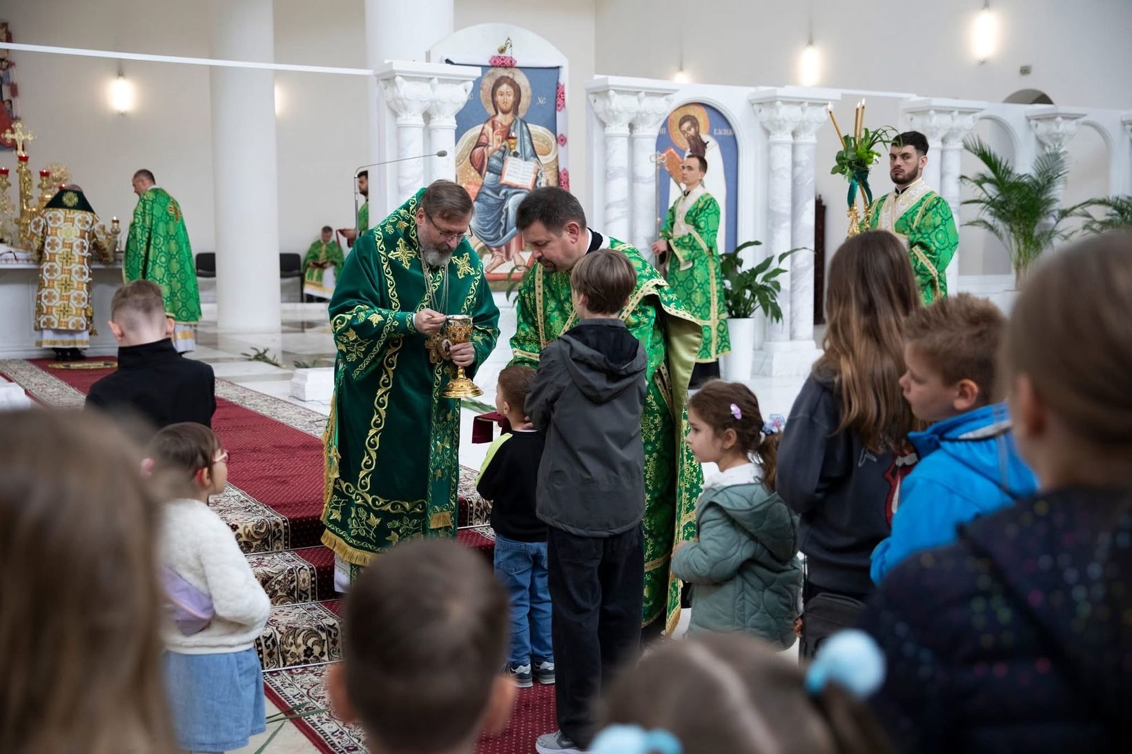 «Ріка живої води тече зараз, тут, між нами», — Глава УГКЦ у неділю П’ятидесятниці «Ріка живої води тече зараз, тут, між нами», — Глава УГКЦ у неділю П’ятидесятниці