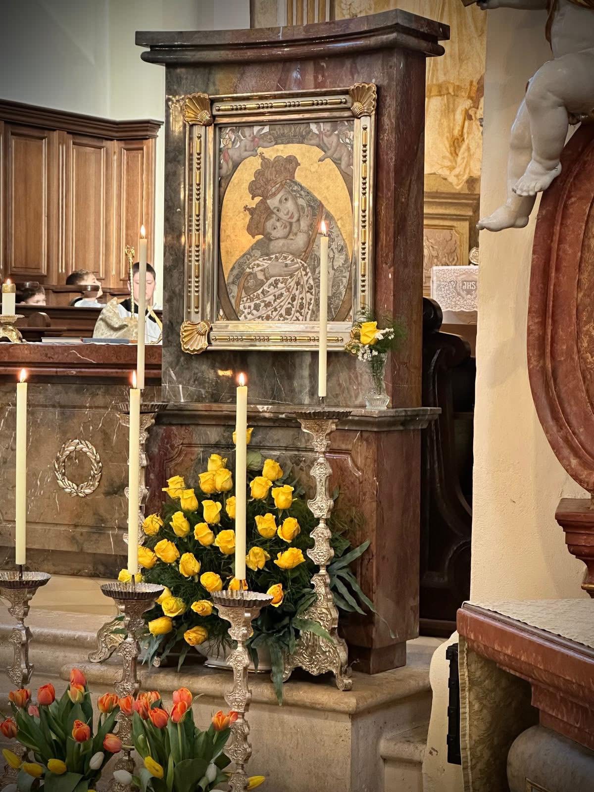 Владика Богдан Дзюрах очолив молитву за&nbsp;мир в&nbsp;Україні у&nbsp;відпустовому центрі Марія Роггендорф