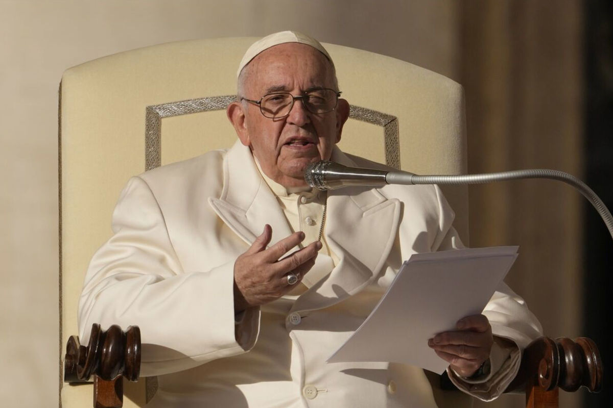 Папа Франциск вшанував жертв Голодомору та жертв агресії проти України