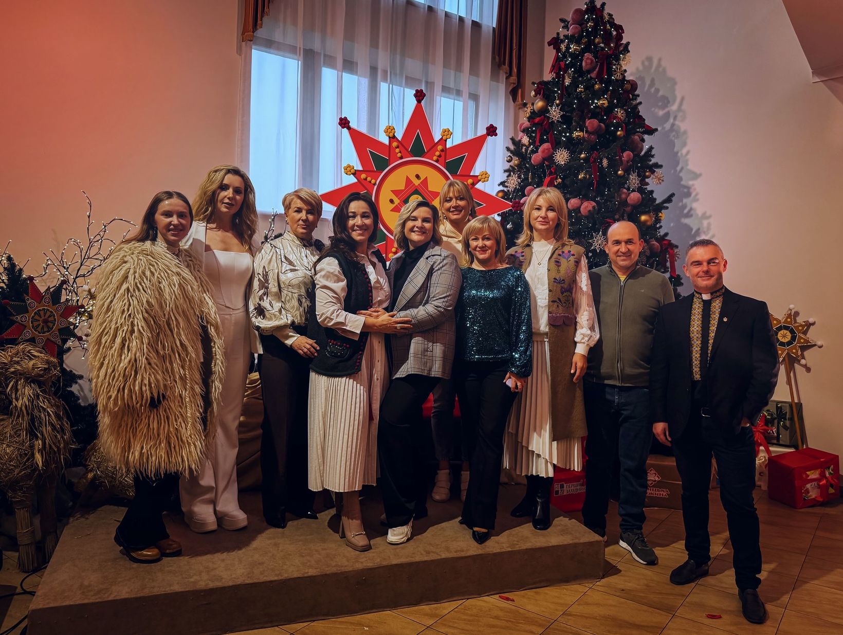 Резиденція святого Миколая в Патріаршому домі об’єднує благодійників і дарує дітям радість Резиденція святого Миколая в Патріаршому домі об’єднує благодійників і дарує дітям радість