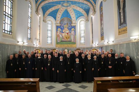Члени Синоду відвідали в Римі головний осідок Василіанського чину 