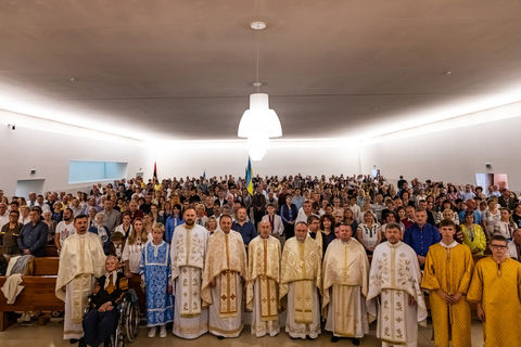 У Фатімі відбулася проща Українців Португалії за мир в Україні 