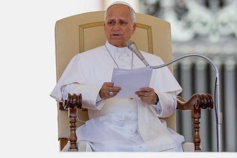 Папа Лев XIV закликав молитися за Україну та засудив руйнування храмів і культурної спадщини