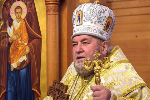 Глава УГКЦ привітав владику Василя Семенюка з 20-річчям єпископства