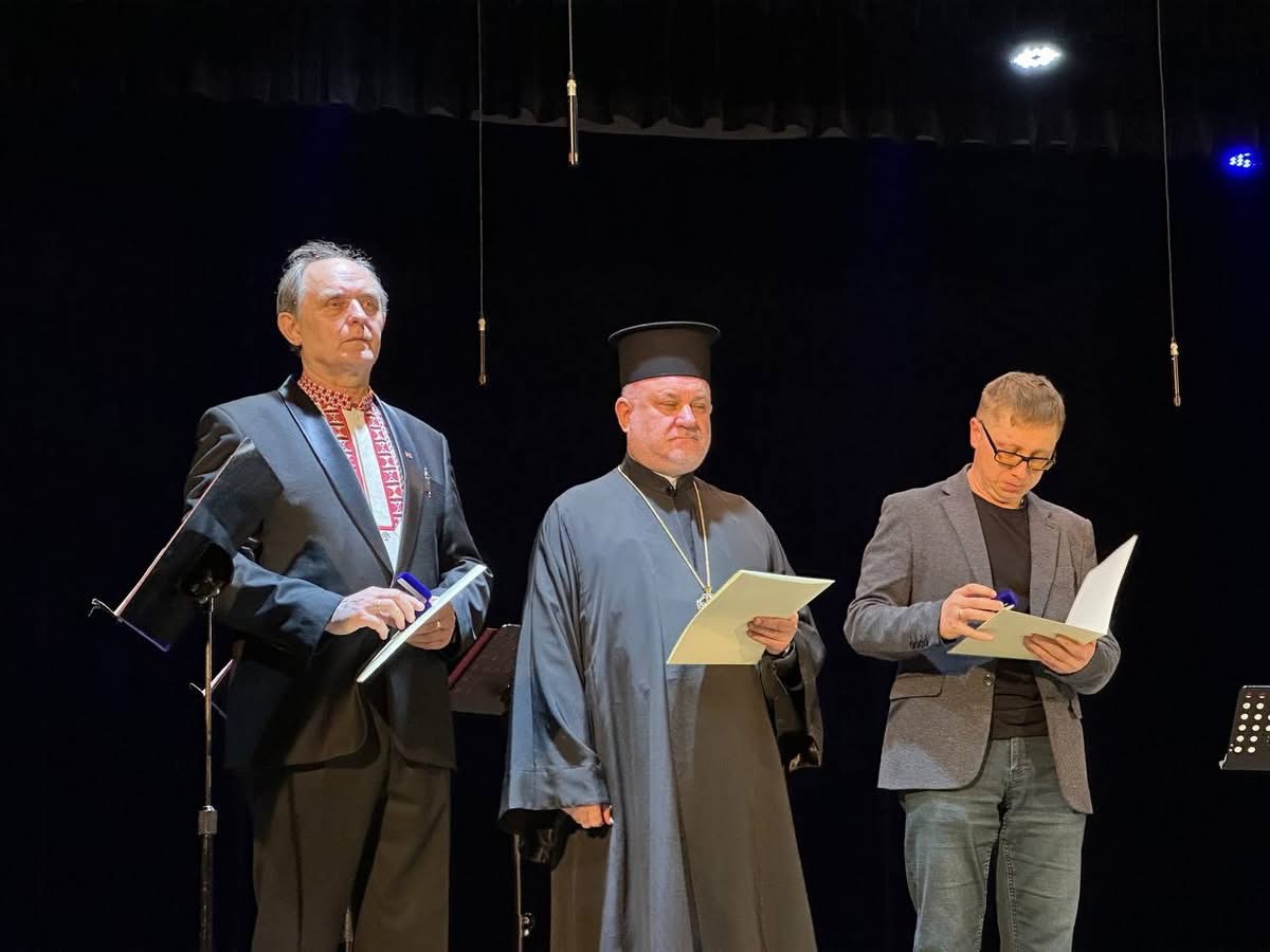 У Тернопільсько-Зборівській архиєпархії відзначили митців, священників та науковців відзнакою Патріарха Йосифа Сліпого У Тернопільсько-Зборівській архиєпархії відзначили митців, священників та науковців відзнакою Патріарха Йосифа Сліпого