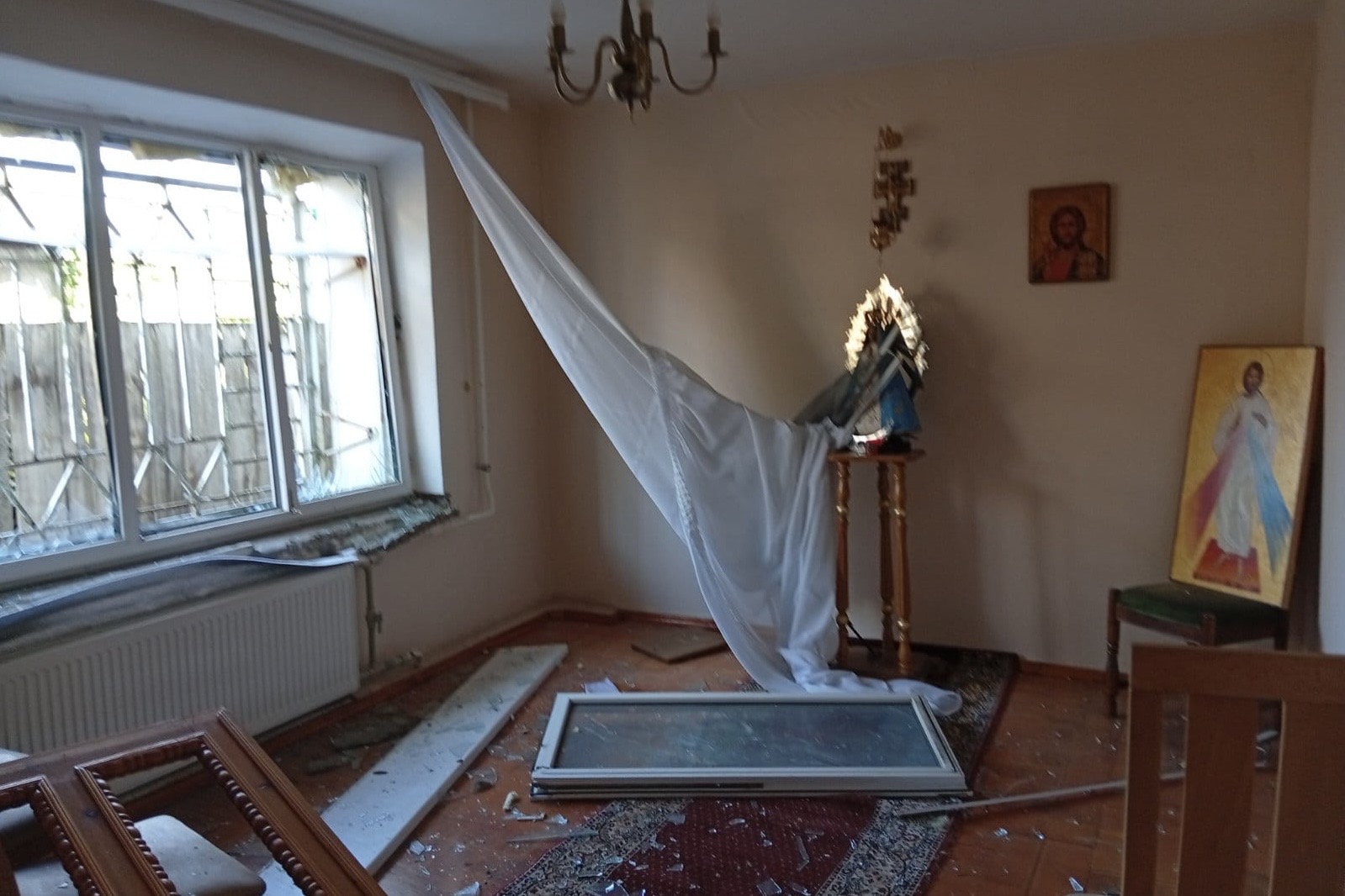 «Людське життя має бути важливішим за гроші»: владика Максим Рябуха закликав світ надати Україні захист від бомбардувань «Людське життя має бути важливішим за гроші»: владика Максим Рябуха закликав світ надати Україні захист від бомбардувань