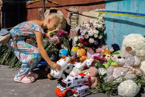 Pope: ‘Arms must fall silent, voice of fraternity and justice must prevail’