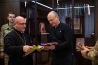 Глава УГКЦ освятив ікону Покрова Богородиці для українських захисників неба Глава УГКЦ освятив ікону Покрова Богородиці для українських захисників неба