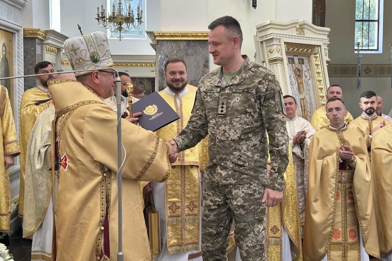 У Зарваниці відбулося Всеукраїнське військове паломництво У Зарваниці відбулося Всеукраїнське військове паломництво