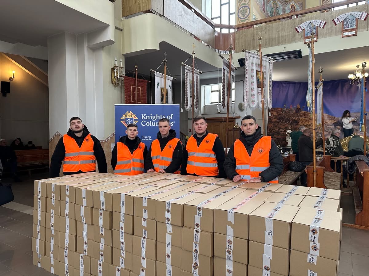 Продуктові набори і&nbsp;допомога дітям: у&nbsp;Тернополі провели дві благодійні акції