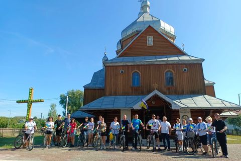 День Державного прапора України відзначили велопрощею