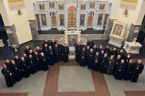 На завершення спільних реколекцій єпископи УГКЦ і РКЦ в Україні провели братню зустріч