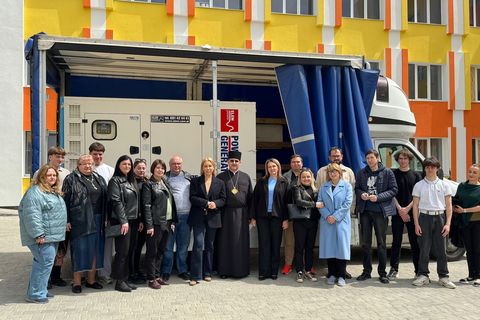 Одеський ліцей отримав генератор потужністю 175 кВт від Одеського екзархату УГКЦ