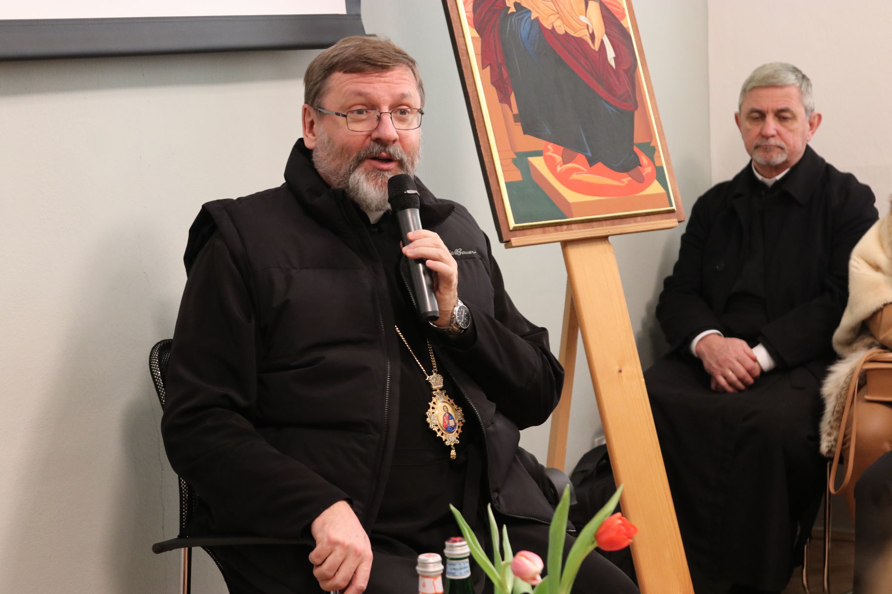 “The arms of the Father and your Mother Church are always open to you”: His Beatitude Sviatoslav to Ukrainians in Slovakia