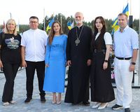 Митрополит Борис Ґудзяк у Полтаві: молитва, вшанування Героїв та розмова про лідерство під час війни