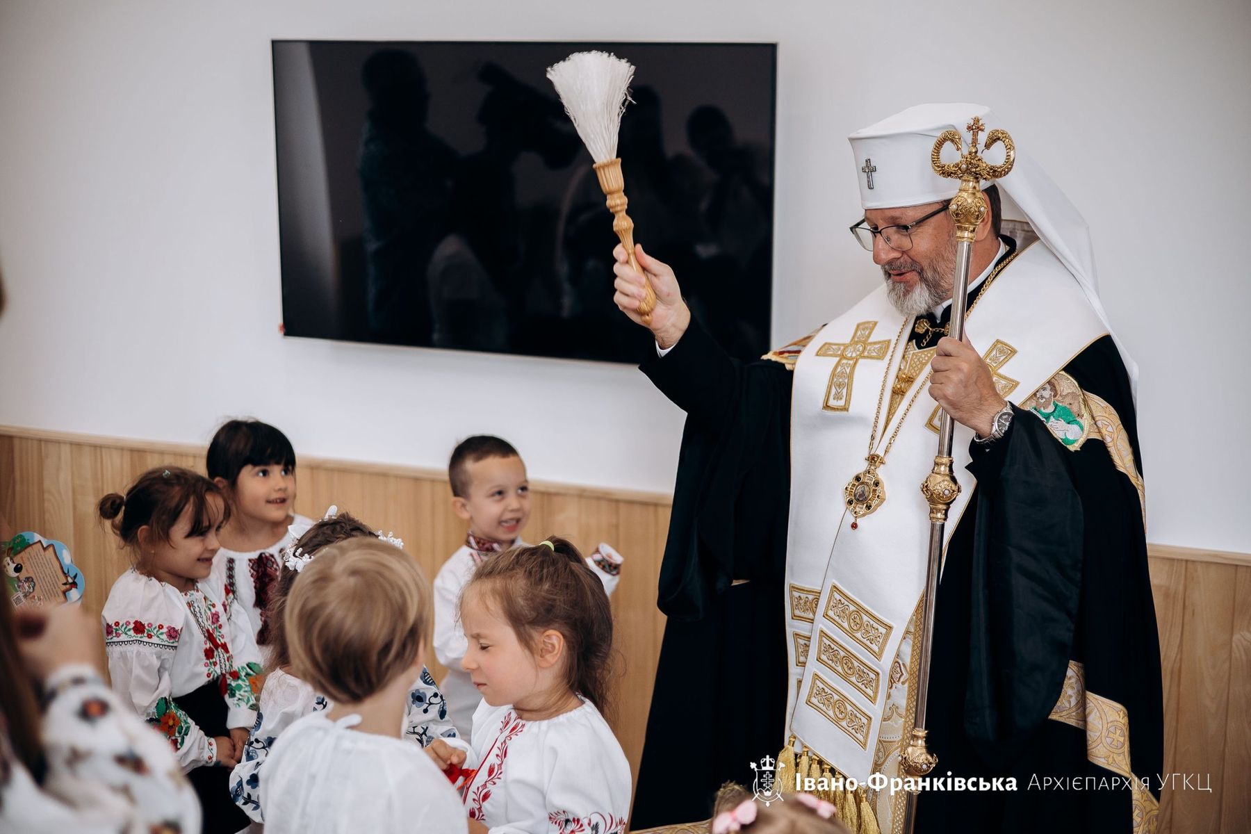 У резиденції Станиславівських єпископів Глава УГКЦ освятив Католицький садок святого Василія Великого