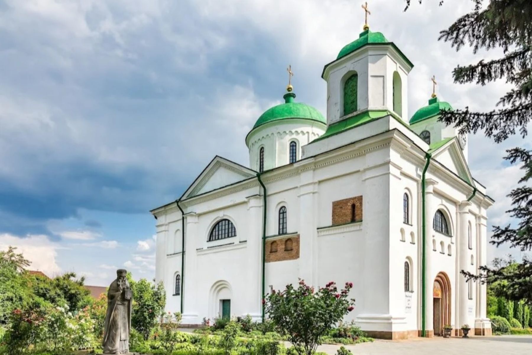 Відкриття Банерної виставки «(Не)забута святиня: Канівська Святоуспенська архимандрія крізь віки»