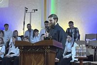 «Ми єдині в Христі, коли йдемо Його хресною дорогою»: у Донецькому екзархаті молилися міжконфесійну Хресну Дорогу