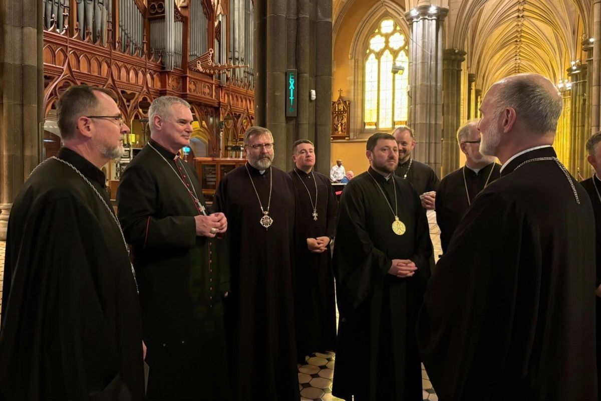 Архиєпископ Пітер Коменсолі прийняв Блаженнішого Святослава та членів Постійного Синоду в Мельбурні