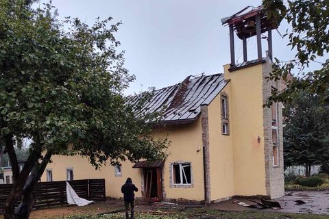 У Львові від обстрілів постраждав храм УГКЦ та катехитична школа