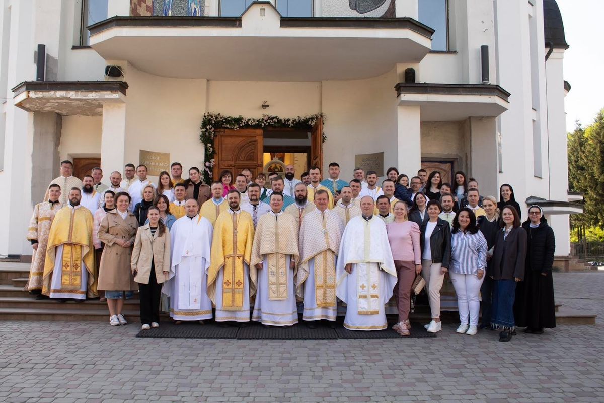 Participants and alumni of the PYA program met in Zarvanytsia