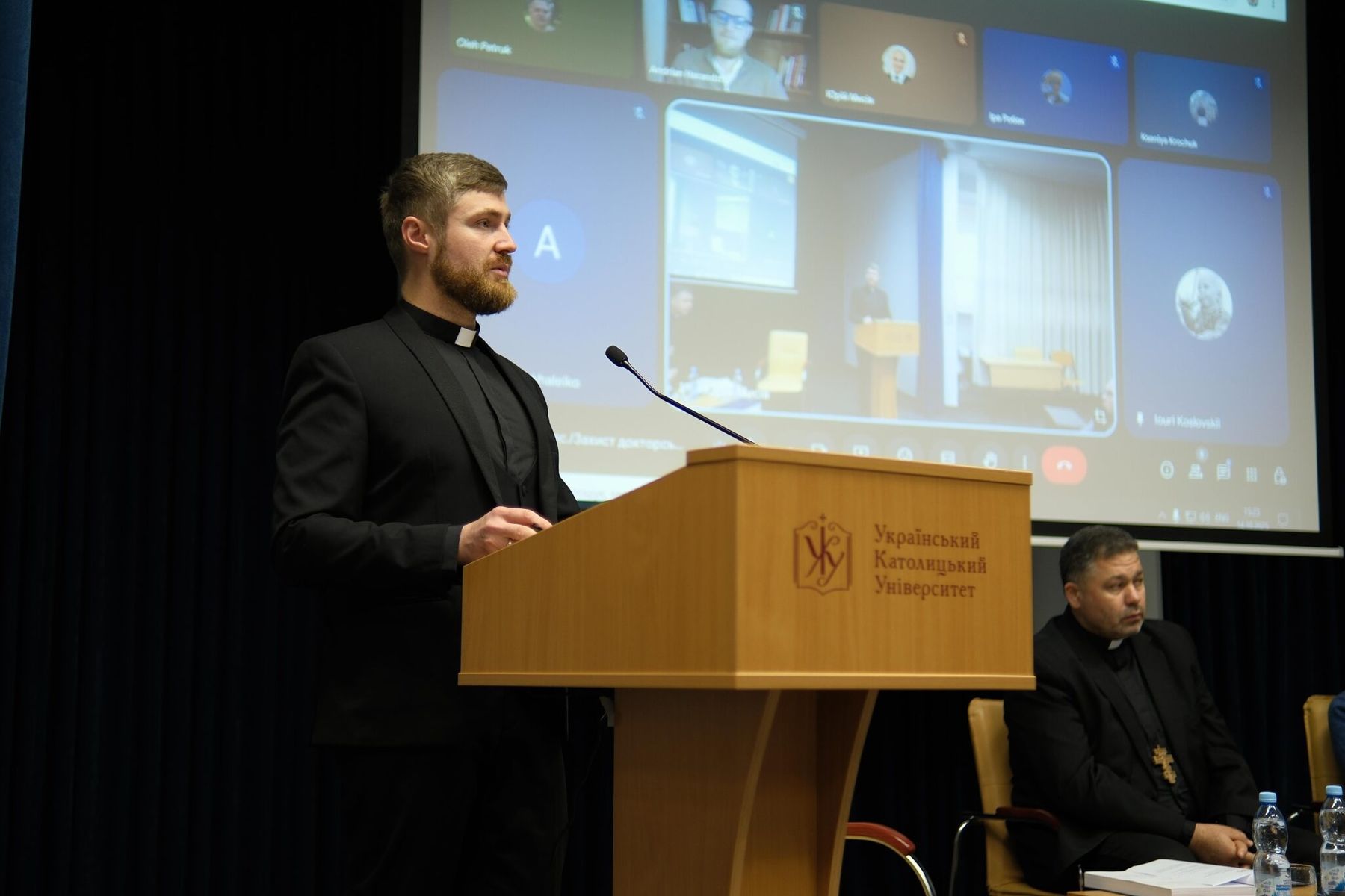 Священник УГКЦ захистив дисертацію про Львівську богословську академію — попередницю УКУ
