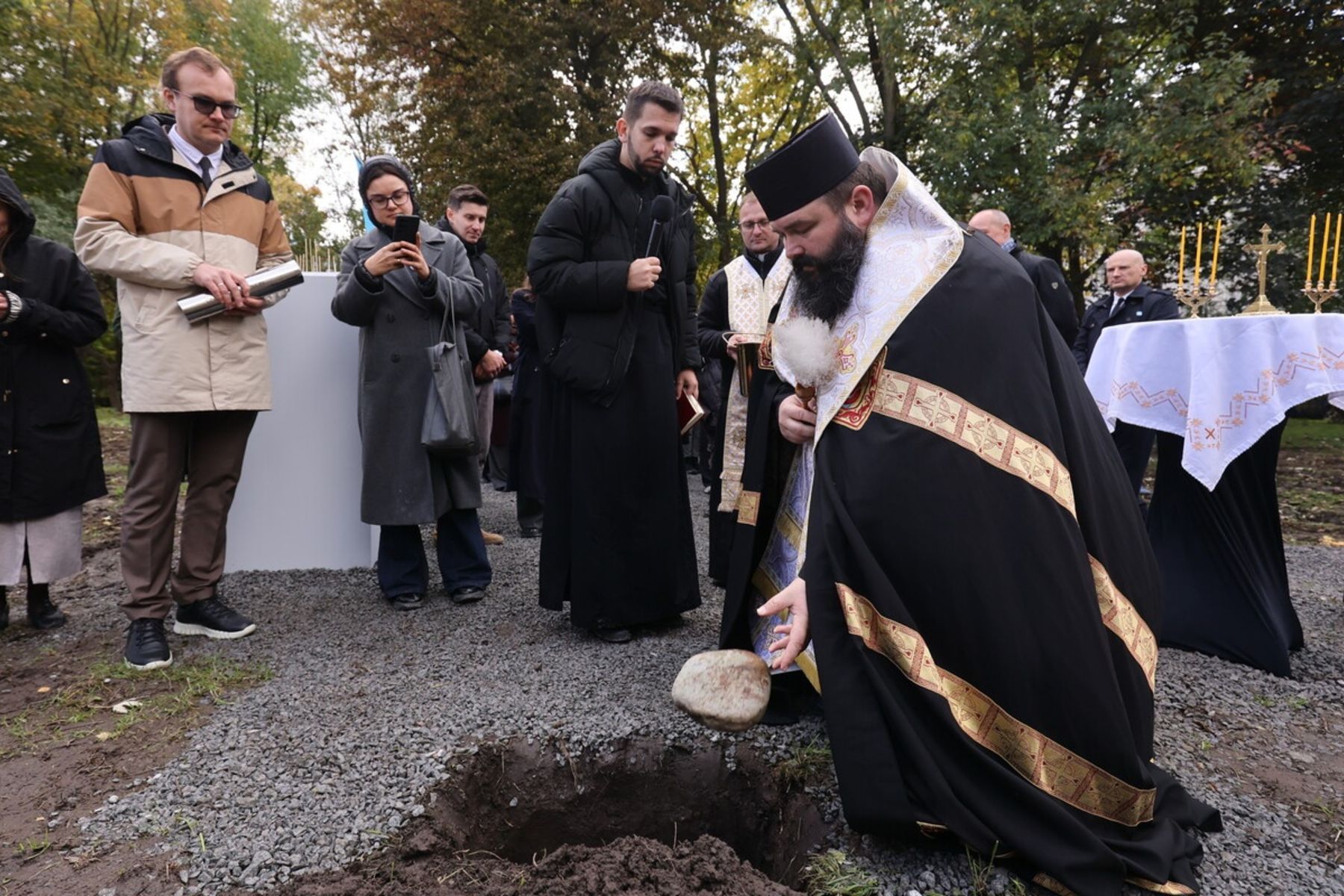 У Дублянах освятили місце під будівництво першого в Україні містечка сімейного типу для дітей-сиріт