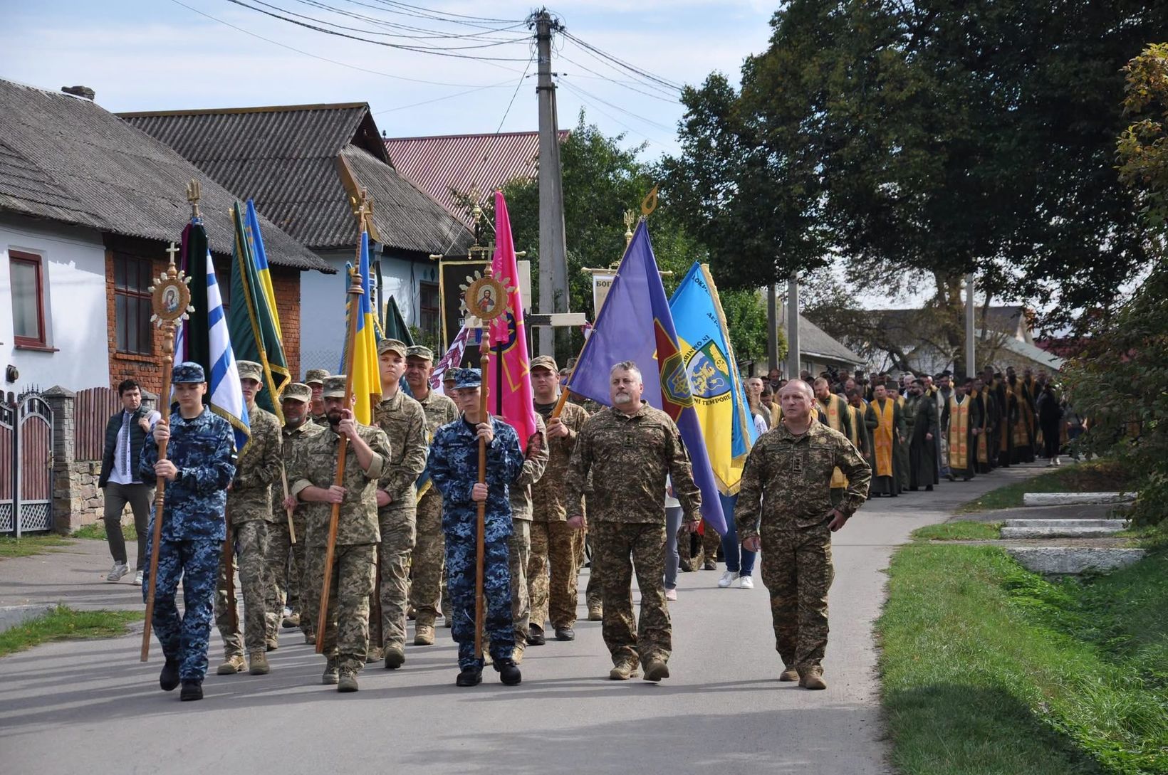 У Зарваниці відбулося Всеукраїнське військове паломництво У Зарваниці відбулося Всеукраїнське військове паломництво