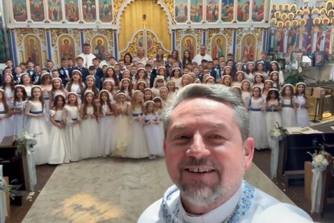 105 дітей української парафії в Чикаго приступили до першої Сповіді та Святого Причастя