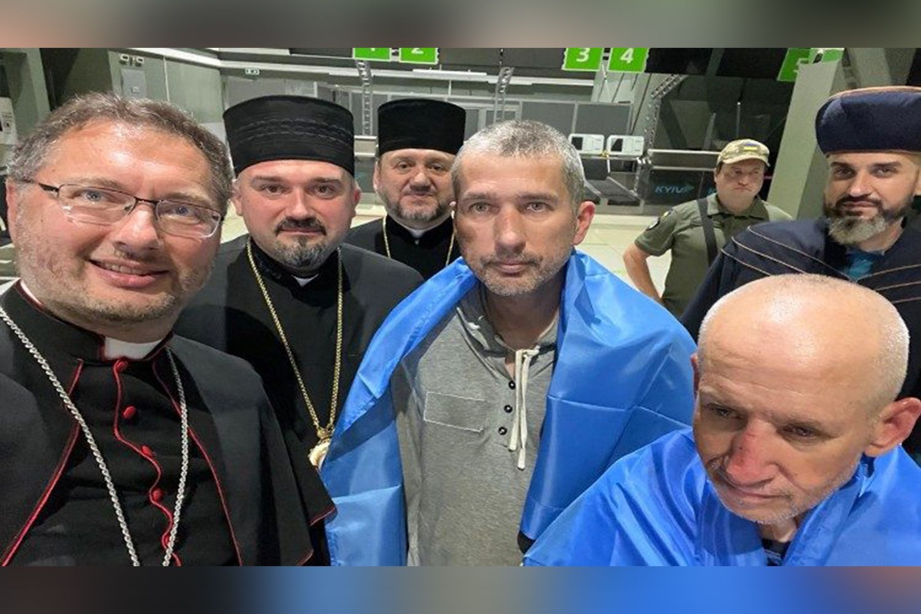 Апостольський нунцій в Україні про звільнення священників із полону: Радісна мить і спонука діяти далі
