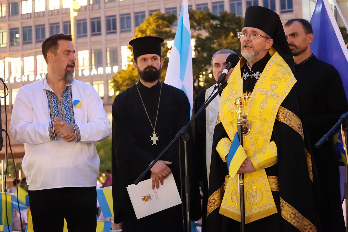 «Схиляємо голови перед нашими захисниками і дякуємо їм», — владика Богдан Дзюрах у День Незалежності України у Мюнхені