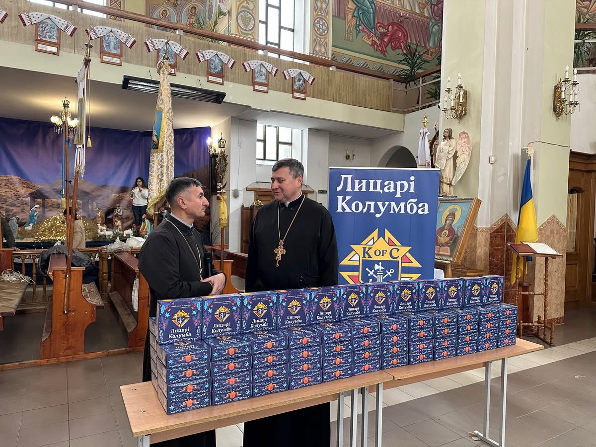 Продуктові набори і&nbsp;допомога дітям: у&nbsp;Тернополі провели дві благодійні акції