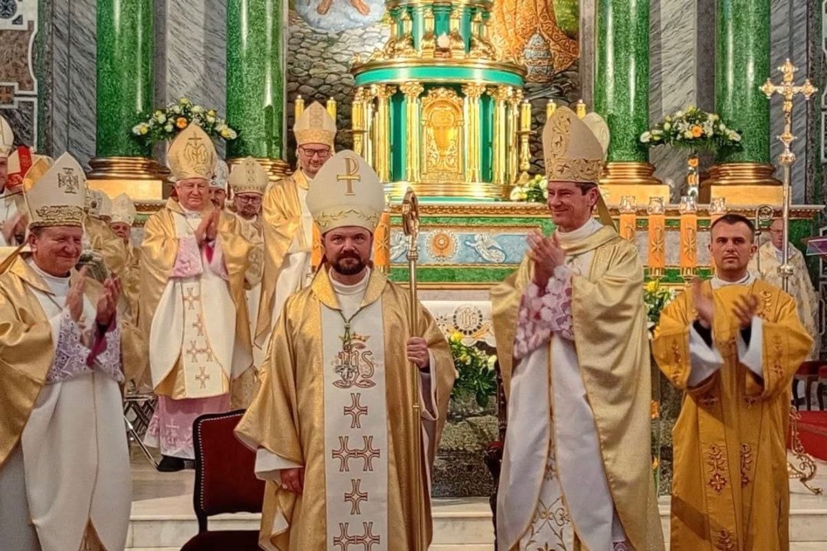 Глава УГКЦ привітав владику Сергія Кіппу з єпископською хіротонією