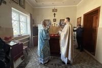 Парафія у прифронтовому Золочеві на Харківщині відзначила храмове свято Парафія у прифронтовому Золочеві на Харківщині відзначила храмове свято