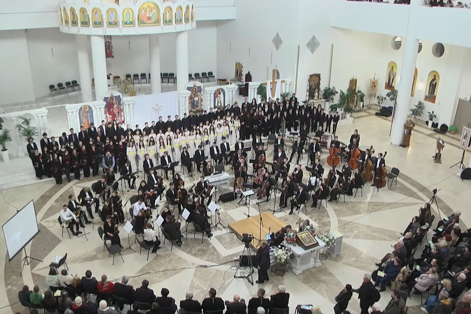 &laquo;Трагедія людського духа, спричинена радянською ідеологією&raquo;: У&nbsp;Патріаршому соборі відбувся концерт-реквієм до&nbsp;40-х роковин Чорнобильської катастрофи 