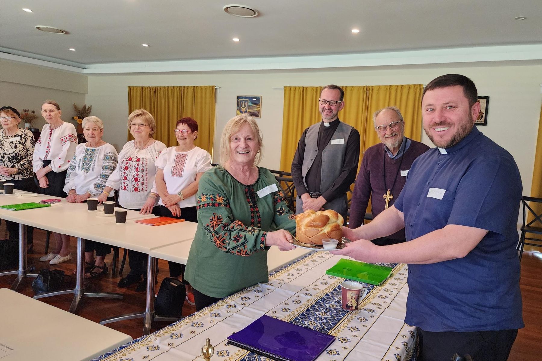 Bishop Mykola visited the senior citizens club in Brisbane