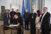 У Львові урочисто погасили поштову марку до&nbsp;25-річчя візиту святого Івана Павла ІІ&nbsp;в&nbsp;Україну