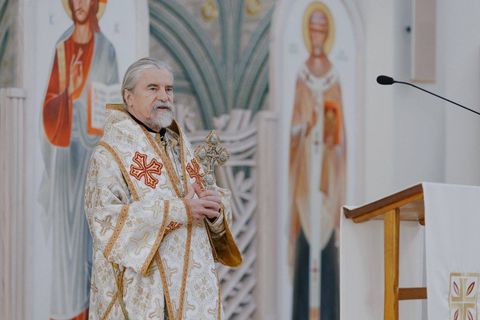 «Ваш науковий спадок є безцінним надбанням для наступних поколінь», — Глава УГКЦ привітав владику Ігоря Ісіченка з ювілеєм