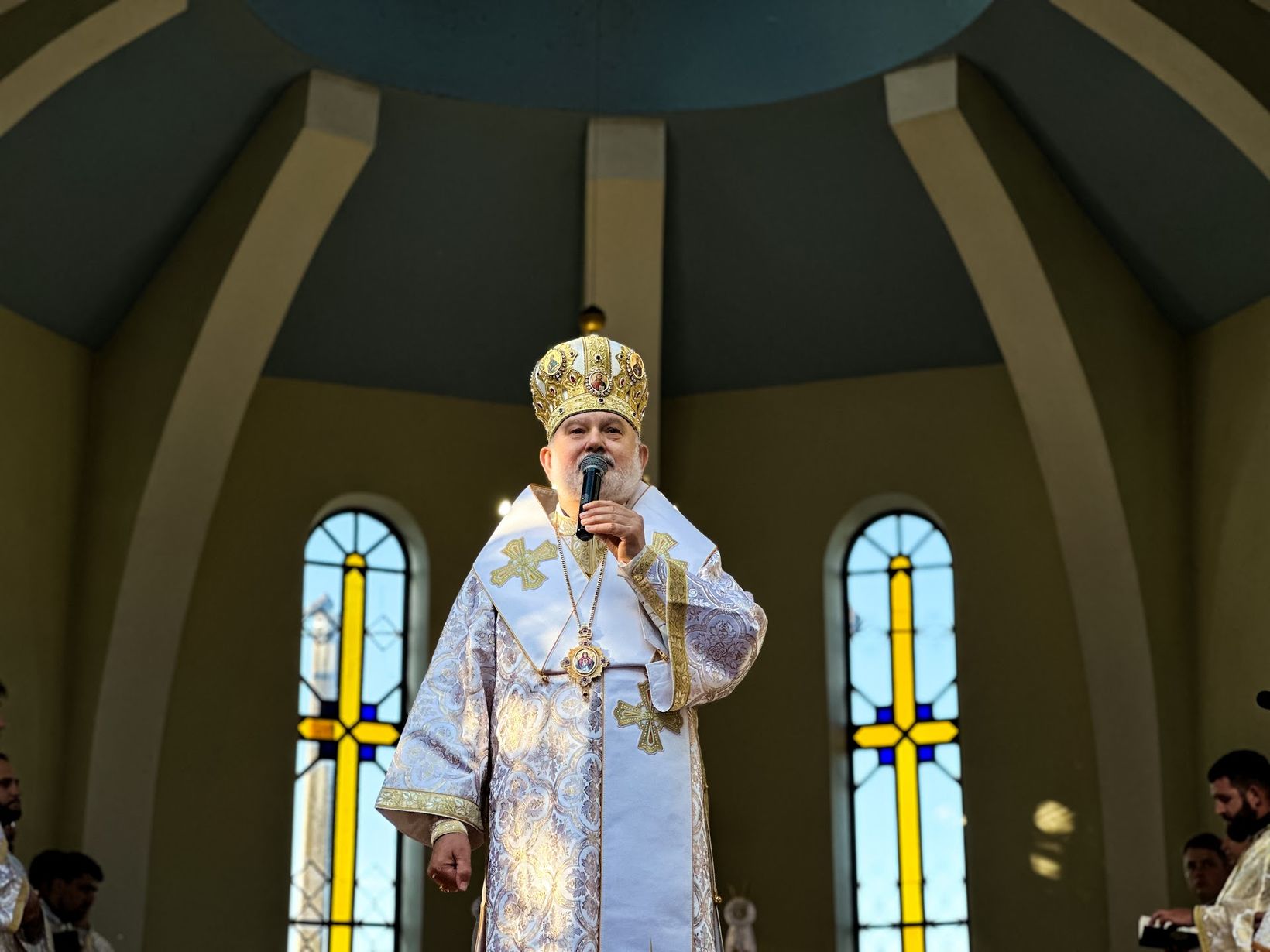 &laquo;Боже, поклади Свої руки на&nbsp;Україну, щоб вона ожила&raquo;,&nbsp;&mdash; владика Йосиф Мілян у&nbsp;Зарваниці