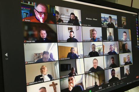 “We transfigure our parishes through prayer”: Bishop Andriy Khimyak to priests in Germany and Scandinavia