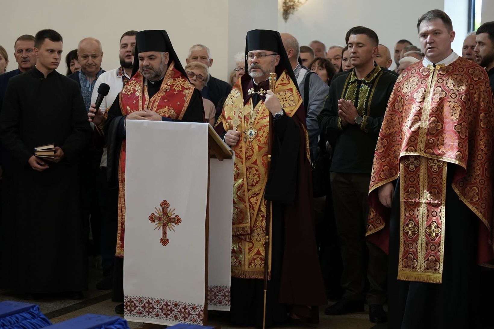 «Ворог не має сили знищити правду»: у Дрогобичі перепоховали 26 жертв радянських репресій «Ворог не має сили знищити правду»: у Дрогобичі перепоховали 26 жертв радянських репресій