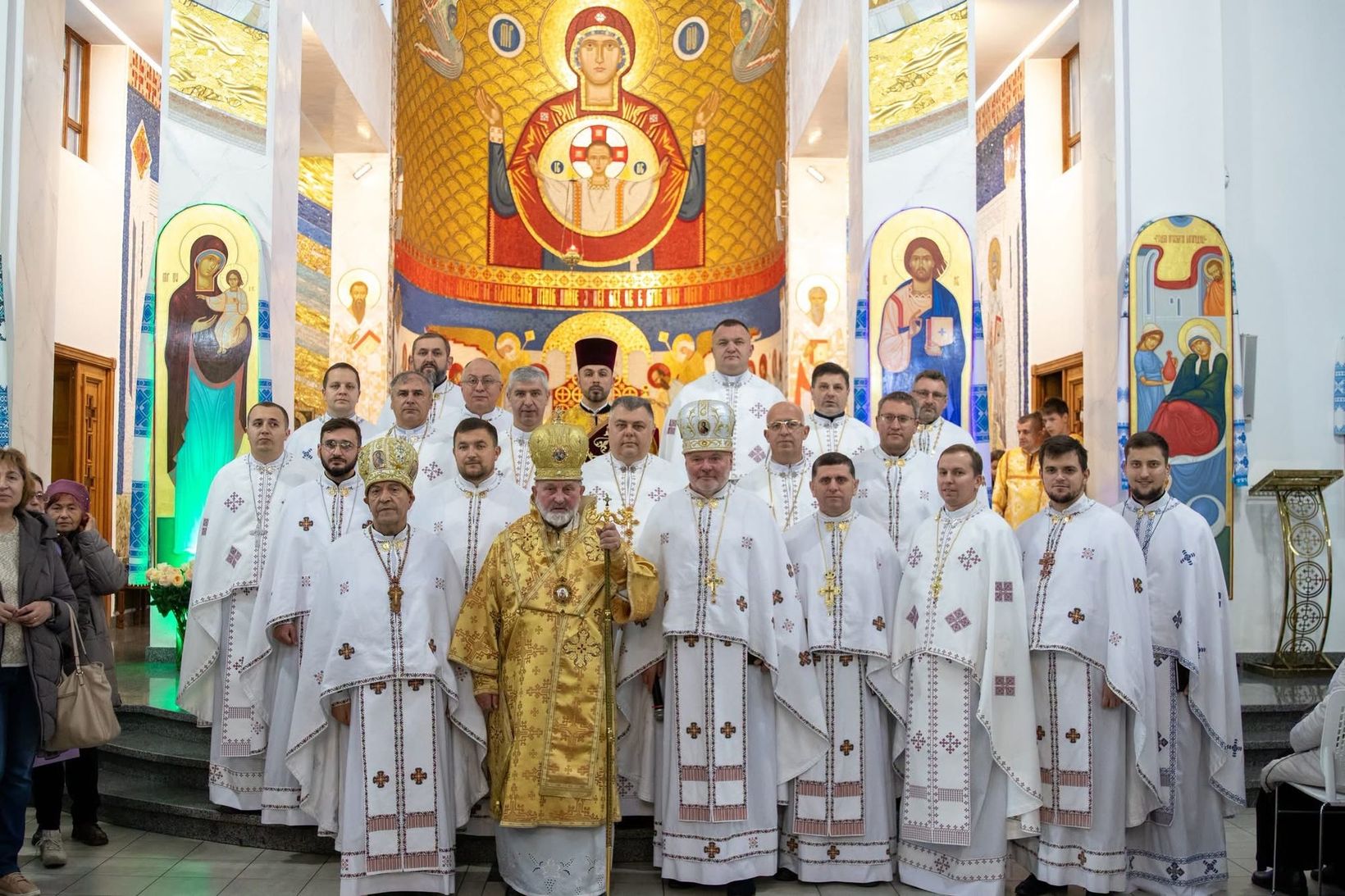 Митрополит Ігор Возьняк закликав молитися за мир в Україні за заступництвом святого Івана Павла ІІ Митрополит Ігор Возьняк закликав молитися за мир в Україні за заступництвом святого Івана Павла ІІ