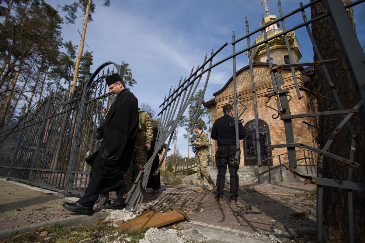 Російські окупанти вбили 67 священників і зруйнували понад 600 храмів