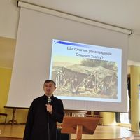 У Бучацькій єпархії розпочалася програма підготовки провідників біблійних спільнот