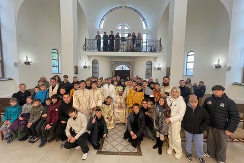 Вівтарники чотирьох прифронтових областей уперше за час війни зібралися разом